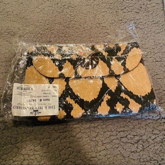 The Royal Standard Hailey Jute Clutch NWT - Picture 2 of 4